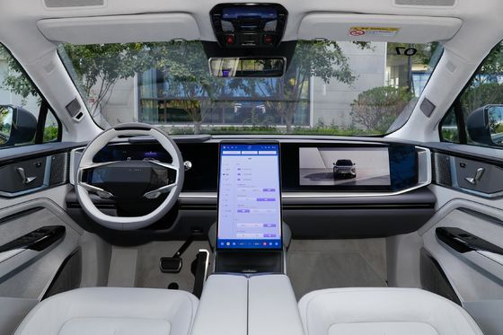 Gull Wing Door HiPhi Y 5 πόρτες 5 καθίσματα SUV με 115kWh χωρητικότητα μπαταρίας και 810km αυτονομία