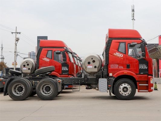 Βόρειο φορτηγό FAW Jiefang J6P ρυμουλκούμενο ρυμουλκούμενο φορτηγό κεφαλή 6X4 J6P 370-550HP φορτηγό