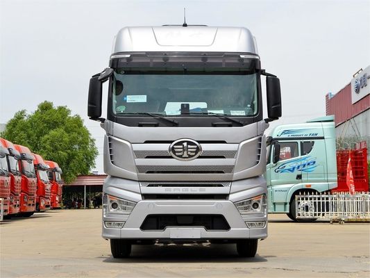 FAW Jiefang J7 6x4 550hp Ντίζελ με κινητήρα ρυμουλκούμενοι με αυτόματο κιβώτιο