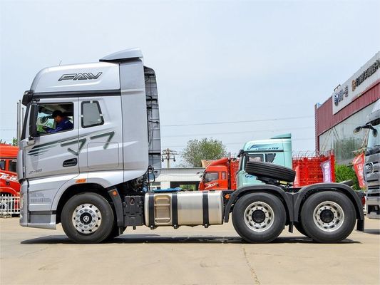 FAW Jiefang J7 6x4 550hp Ντίζελ με κινητήρα ρυμουλκούμενοι με αυτόματο κιβώτιο