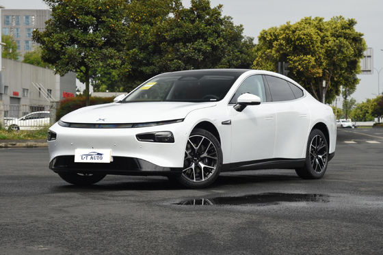 2024 Κινέζικο μοντέλο 4Wd 480-700Km Ενέργεια Ηλεκτρικό αυτοκίνητο Ev Xpeng P7 σε ποικιλία χρωμάτων