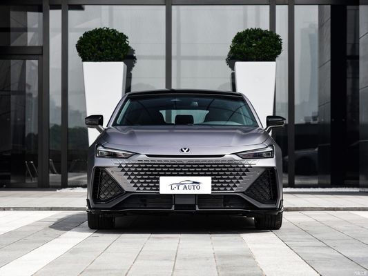 5 θέσεις Changan UNI-V Sedan 2023 2024 1.5T 2.0T UNI-V Βενζινοκίνητο αυτοκίνητο εντός του προϋπολογισμού σας
