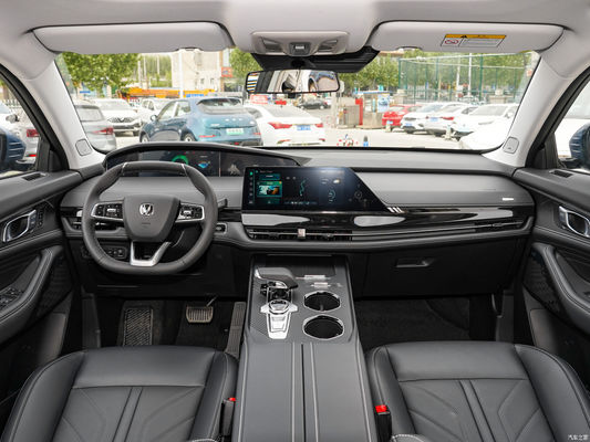 UNI-K Μεσαίου μεγέθους SUV 2.0t Βενζινοκίνητο οχήμα για 4 τροχούς από την Changan Automobile