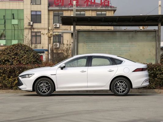 BYD QIN plusChampion Edition DM-i 120KM Transcendence135800 μπαταρία Ηλεκτρικό όχημα