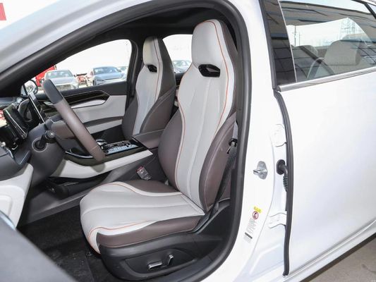2024 BYD Qin PLUS DM-i 55KM Champion Edition Ηλεκτρικό όχημα με μπαταρία σε μαύρο χρώμα