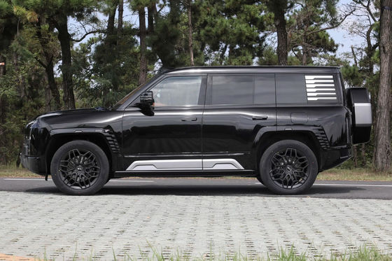 Υβριδικό ηλεκτρικό BYD Yangwang U8 Off-Road τετρακίνητο τετρακινητήρα ανεξάρτητη οδήγηση SUV