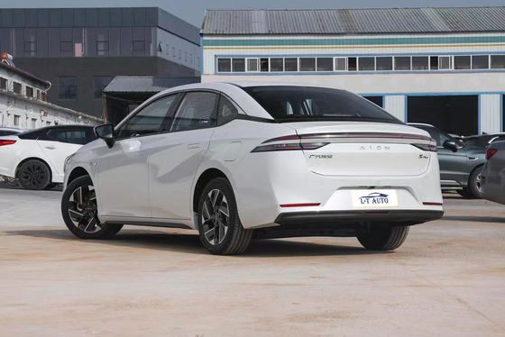 2024 Ηλεκτρικό αυτοκίνητο Aion S Plus 5 θέσεις 510km Ακτίνα LiFePO4 μπαταρία 2750mm Χρονοστάσιο