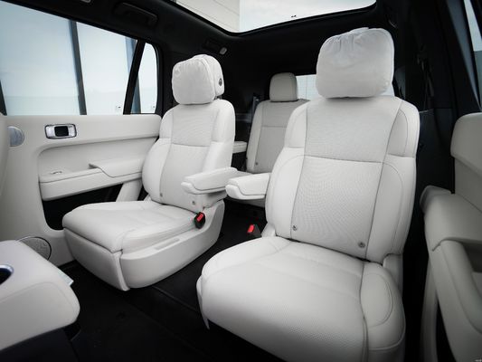 Δομή σώματος 6 θέσεων Υβριδικό Ηλεκτρικό SUV με 5,3s Επιτάχυνση και εκτεταμένη αυτονομία