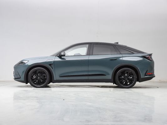 Το Polar Fox Alpha T ARCFOX S 5 πόρτες 5 καθίσματα SUV με 160kW μέγιστη ισχύ και 700km αυτονομία