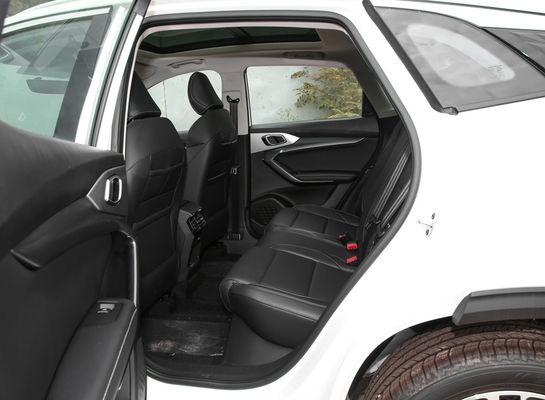 2023 MG One Compact SUV 5 θυρών 5 θέσεων αυτόματο βενζινοκίνητο αυτοκίνητο με πολυτελές εσωτερικό