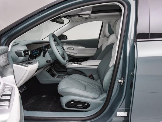 Το Polar Fox Alpha T ARCFOX S 5 πόρτες 5 καθίσματα SUV με 160kW μέγιστη ισχύ και 700km αυτονομία