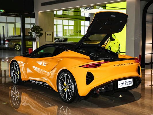 Το Lotus Emira ο τέλειος συνδυασμός απόδοσης και στυλ σε ένα σούπερ αυτοκίνητο 2 2