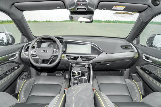 2024 Geely Xingyue 2.0t Turbo Gasoline 4WD SUV με ηλεκτρικό σύστημα διεύθυνσης και ABS