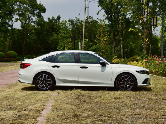 Το 2024 Honda Civic Flagship μοντέλο αυτοκινήτου βενζινοκίνητο σεντάν με υφάσματα καθίσματα και φώτα LED