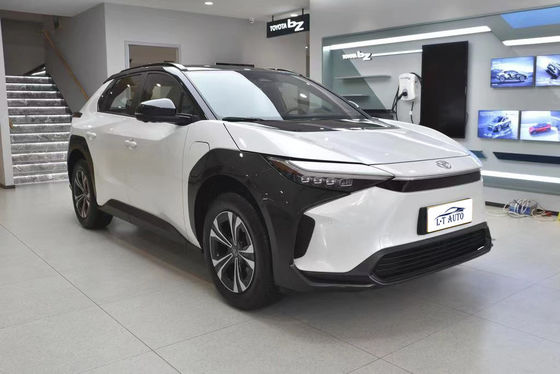 Το Toyota BZ4X Μετακίνηση τεσσάρων τροχών Μεσαίου μεγέθους Ηλεκτρικό SUV με Τερνή μπαταρία ιόντων λιθίου