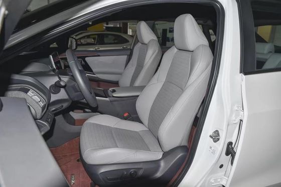 Το Toyota BZ4X Μετακίνηση τεσσάρων τροχών Μεσαίου μεγέθους Ηλεκτρικό SUV με Τερνή μπαταρία ιόντων λιθίου