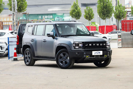 2023 T-1 Βενζίνη Βενζινοκίνητο αυτοκίνητο SUV με 1.5-2.0L χωρητικότητα και προβολέα LED