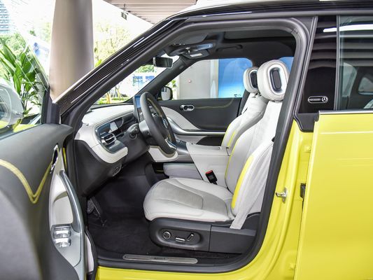 66.0kWh Τεταγενής μπαταρία λιθίου Πυροδοτείται από καθαρό SUV Μεγάλη εμβέλεια EV 2024 Car Smart Genie 1