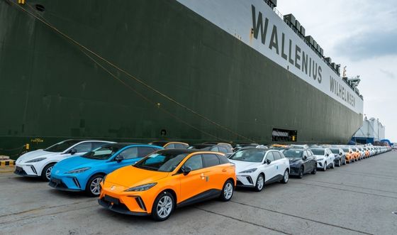 66.0kWh Τεταγενής μπαταρία λιθίου Πυροδοτείται από καθαρό SUV Μεγάλη εμβέλεια EV 2024 Car Smart Genie 1