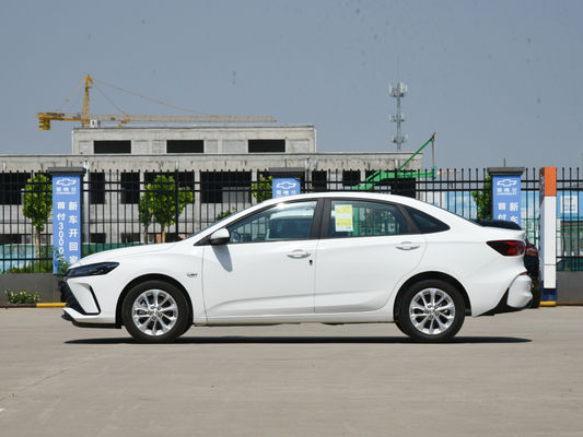 Chevrolet Monza Auto 2024 1.5l 113ps Υψηλή ταχύτητα 2WD Βενζίνη Σέδον 2500-3000mm Σιδηροτροχιά
