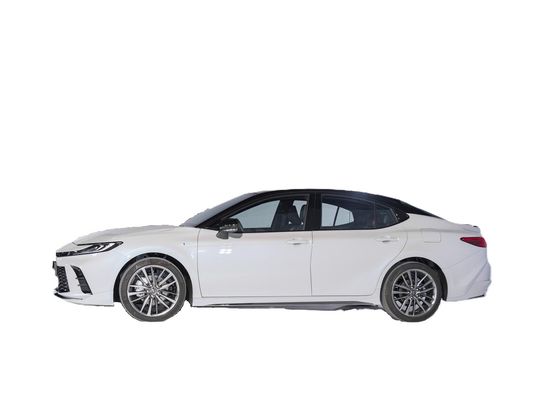 Υβριδική βενζίνη Toyota Camry Sedan Euro VI Πρότυπο εκπομπών 2024 Οχήματα 0km Χρησιμοποιημένο αυτοκίνητο
