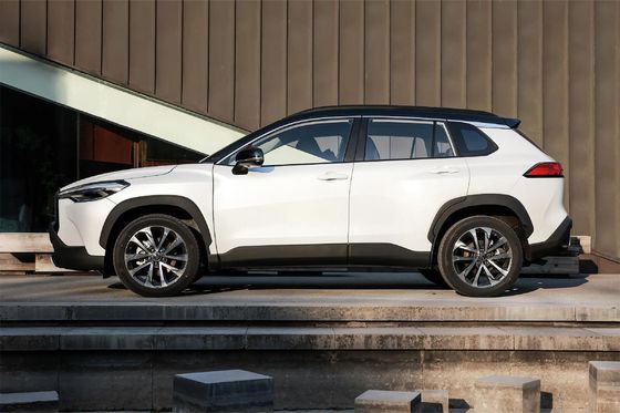 2023 Toyota Corolla Cross 2.0L CVT Υβριδικό Βενζινοκίνητο αυτοκίνητο με χιλιόμετρο 75001-100000 μίλια