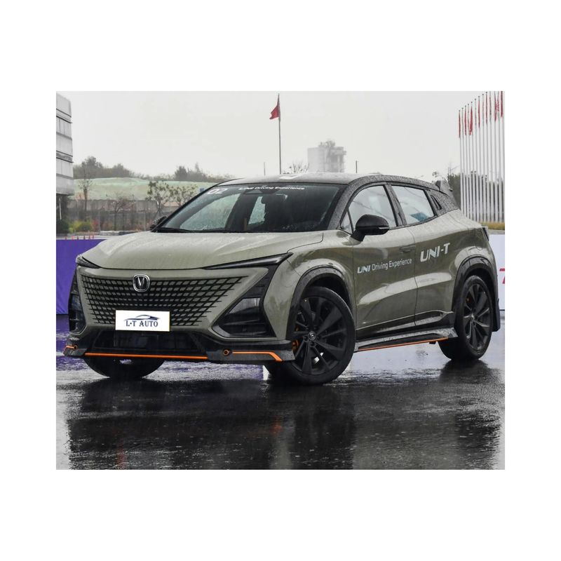 2024 Τσανγκάν UNI-T Compact Fuel Gas Car SUV Χρησιμοποιημένο αυτοκίνητο Πώληση 1.5T Αθλητική έκδοση UNI-T Αυτοκίνητο