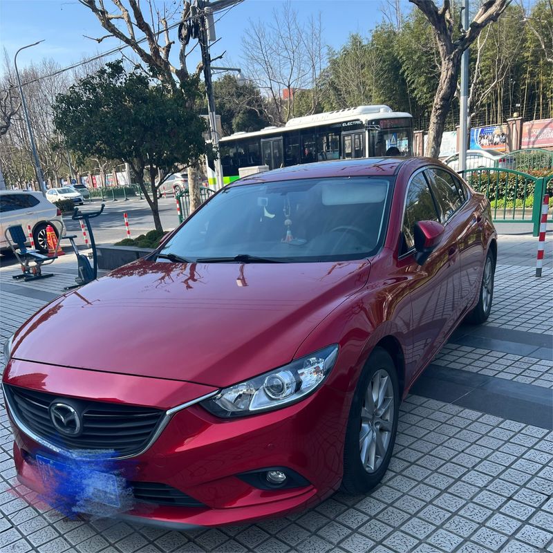 Καύσιμο αερίου/βενζίνης και σύστημα ESC 2015 Mazda Atenza 2.0L Χρησιμοποιημένο αυτοκίνητο για οχήματα