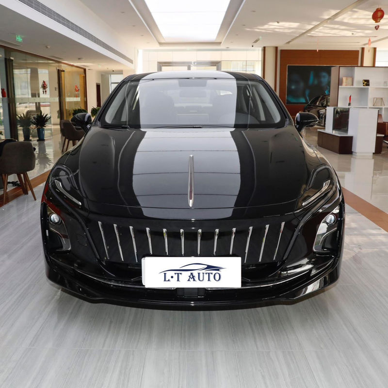 Εύκολο και κομψό Hongqi E-Qm5 Μεσαίου μεγέθους καθαρό ηλεκτρικό αυτοκίνητο με τετράγωρο 2990mm